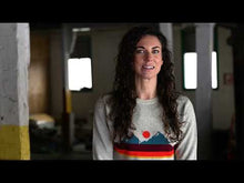 Load and play video in Gallery viewer, Spicy & Sweet Kelp Pickles