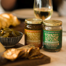 Load image into Gallery viewer, Dill & Garlic Kelp Pickles